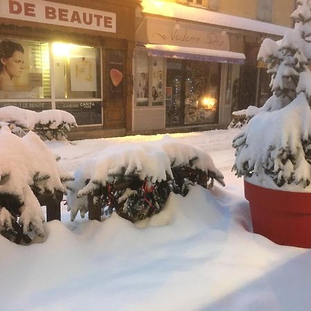 Hotel Restaurant De La Chaussee Briançon Exterior foto